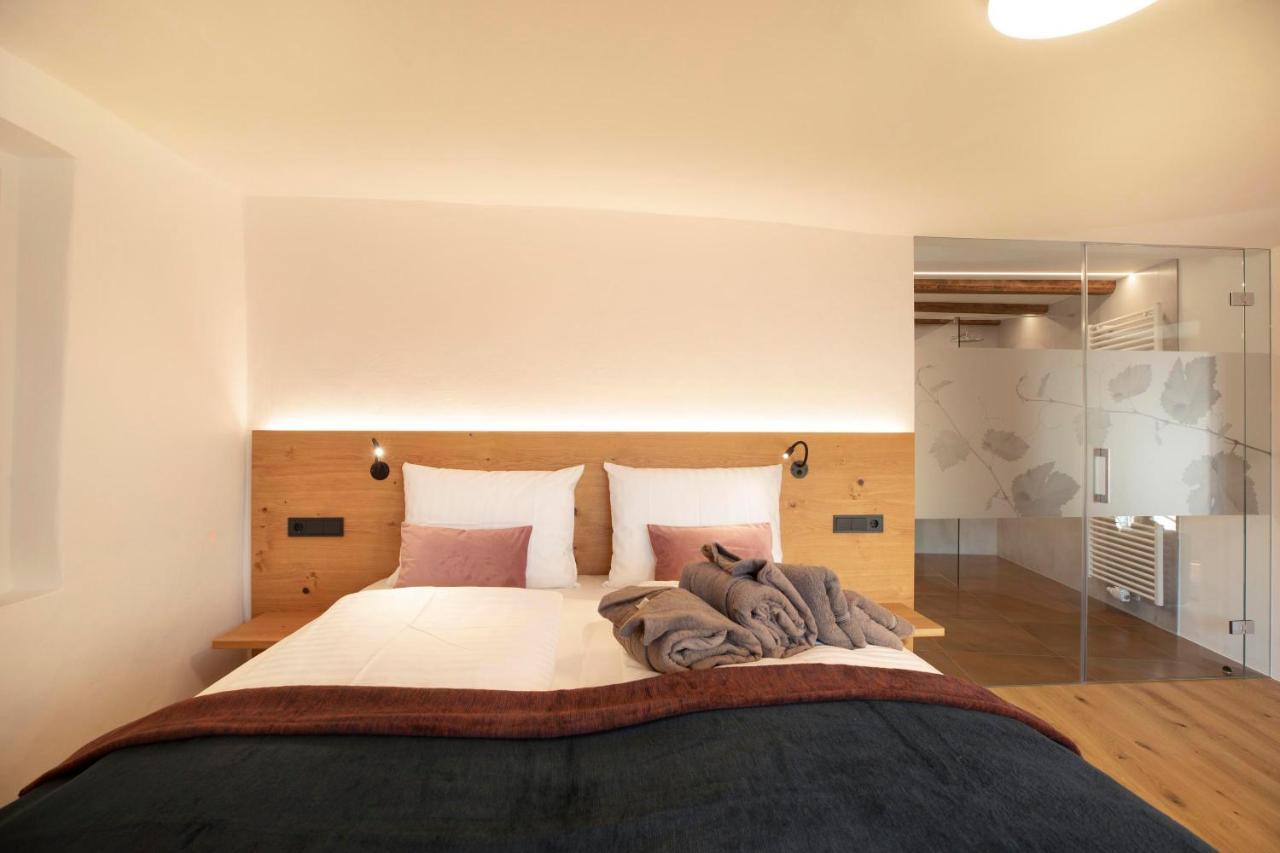 Brantenhof Ferienwohnung Vinea Cortaccia Exterior foto
