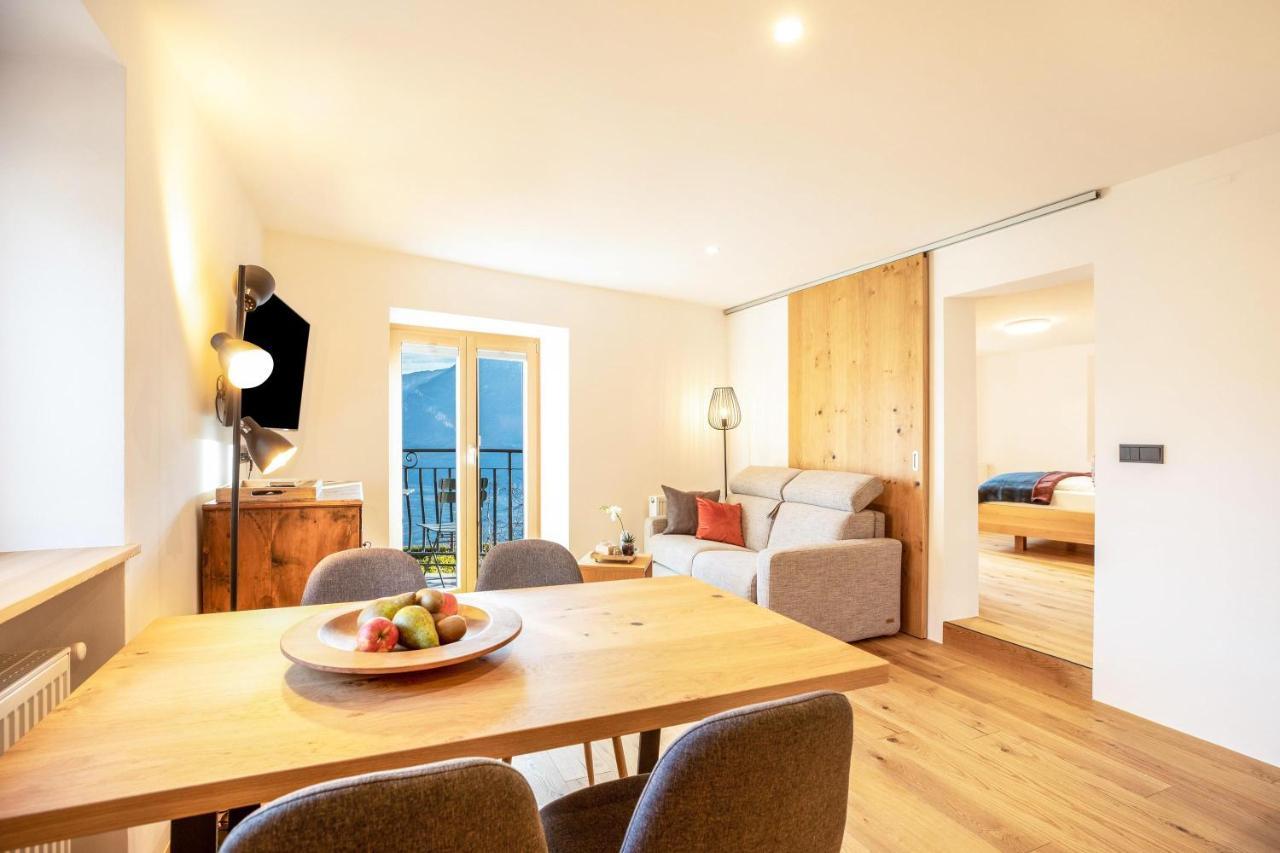 Brantenhof Ferienwohnung Vinea Cortaccia Exterior foto