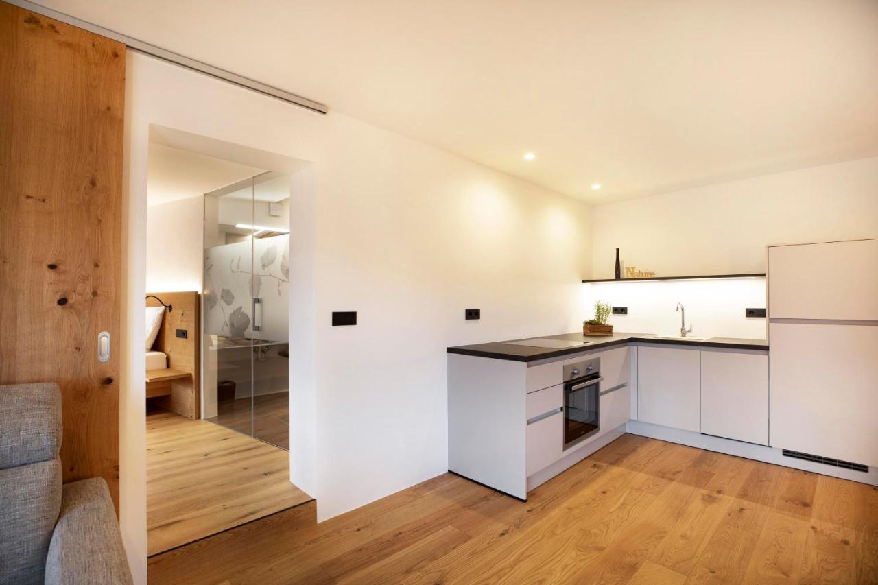 Brantenhof Ferienwohnung Vinea Cortaccia Exterior foto